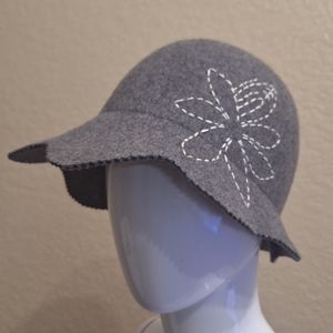 Delux Wool Bucket Hat